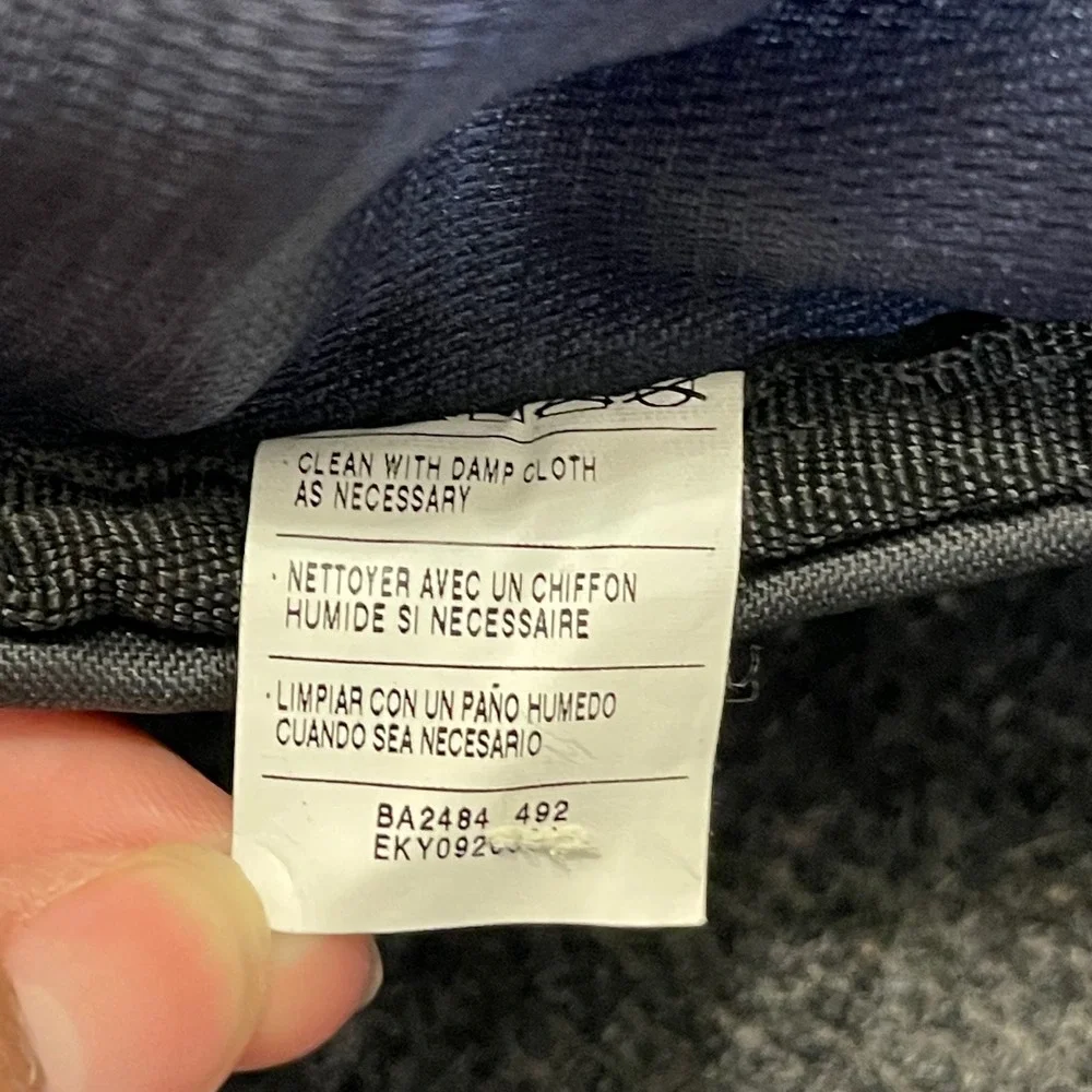 Nike BA2484-492 Navy/Black Brasilia 4 Medium‎ Duffel Workout Travel Gym Bag